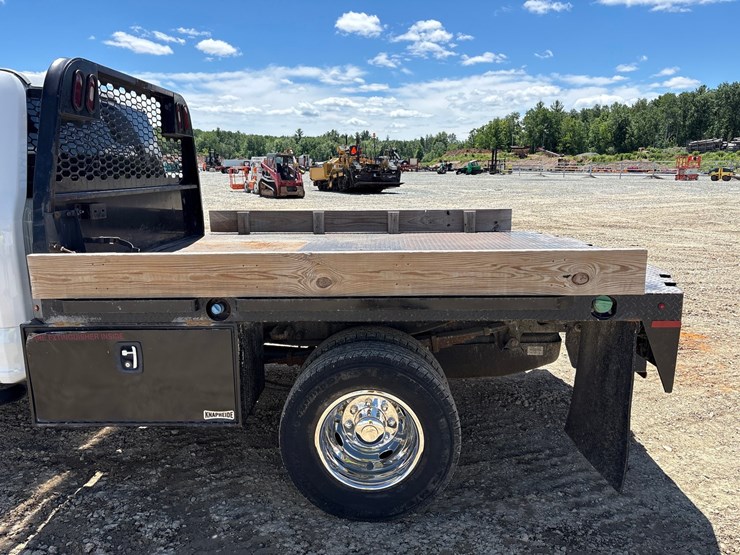 2019-ford-f350-image-13