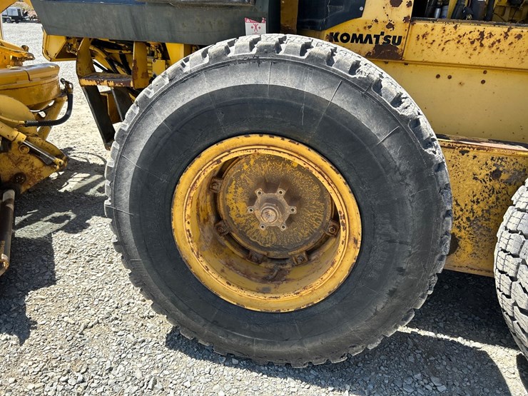 komatsu-gd650a-image-112