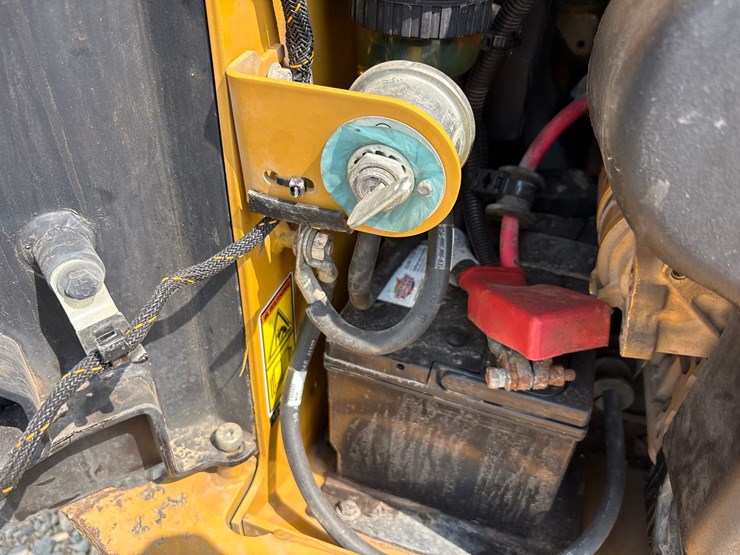 caterpillar-259d3-image-40