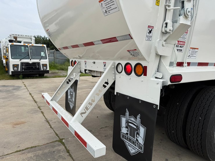2016-mack-mru613-image-28