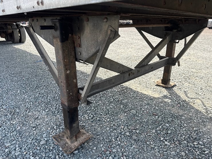 #61441-•-2007-van-guard-trailer-ltd-53'-van-trailer-image-12