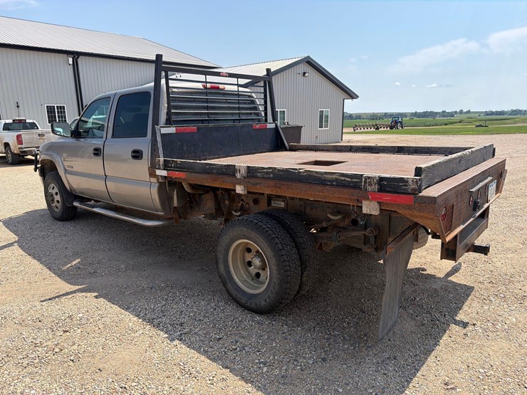 2001-chevrolet-k3500-image-14