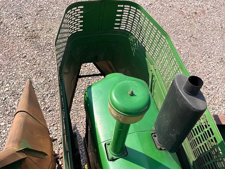 john-deere-630-image-40