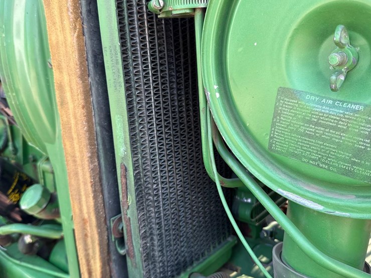 1974-john-deere-4030-image-35