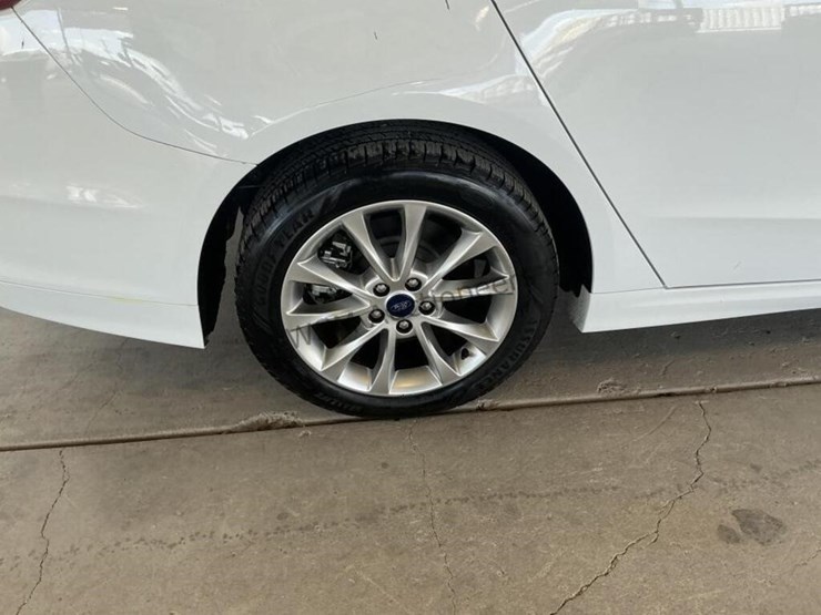 2018-ford-fusion-energie-sdn-image-8