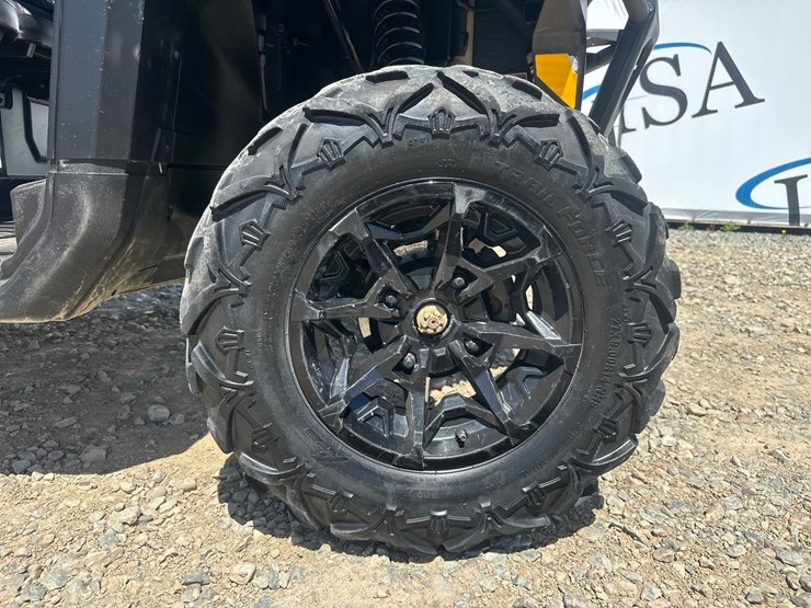 #5301-•-2022-canam-defender-xt-4x4-utv-image-50