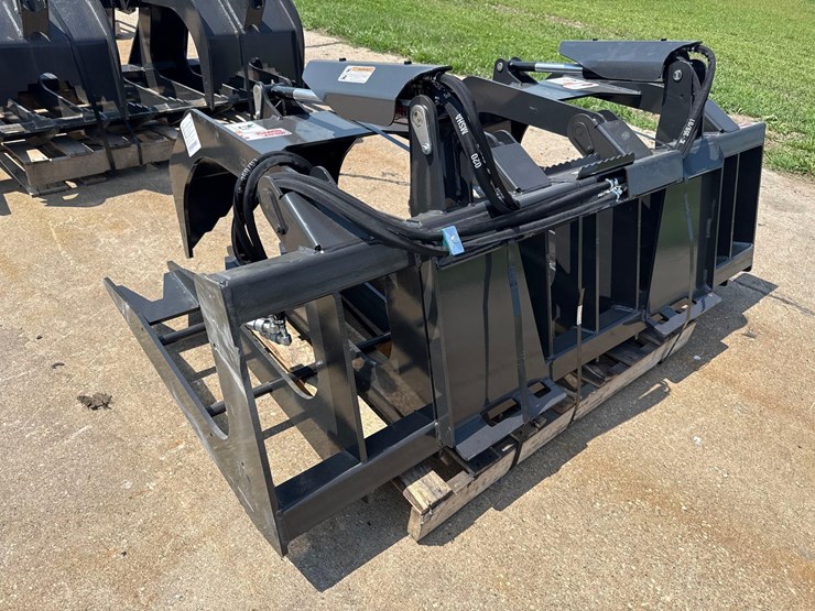 new-stout-76-inch-skidloader-utility-grapple-bucket-image-2
