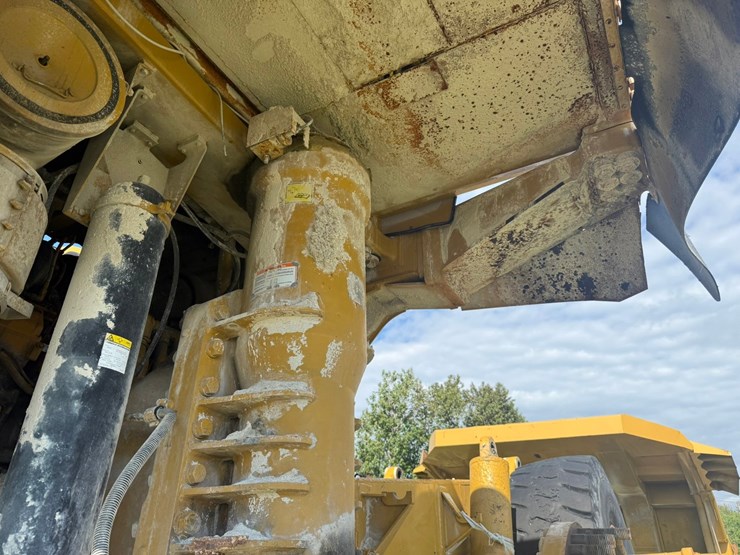 caterpillar-785b-image-11