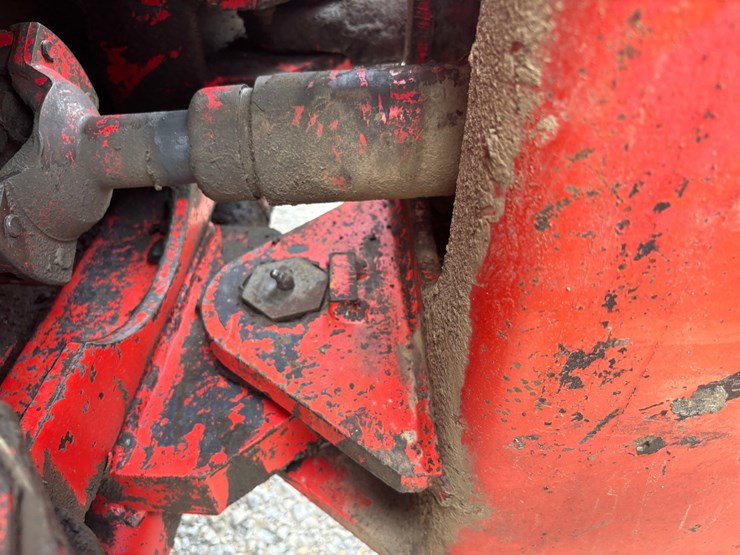 1983-massey-ferguson-4900-image-75