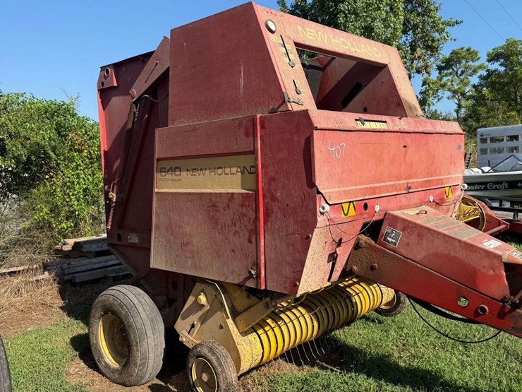 1993-new-holland-640-image-2