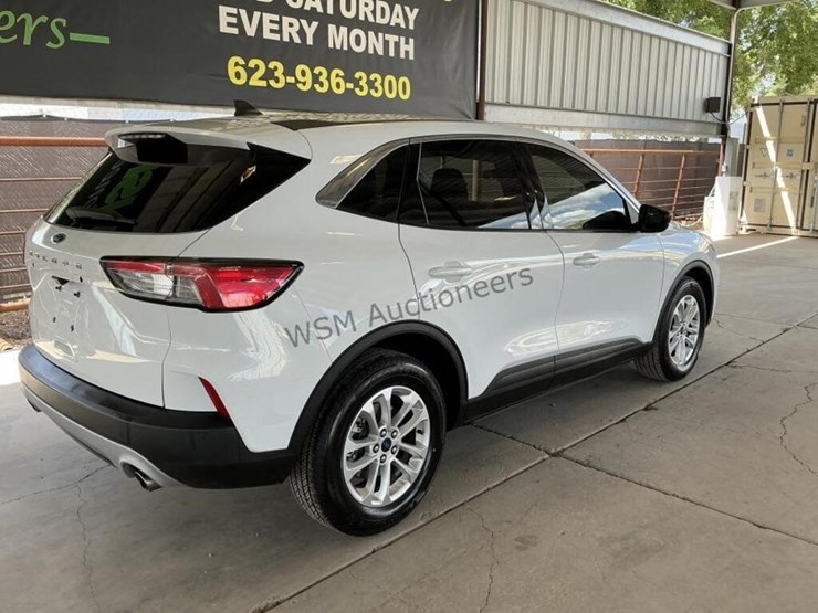 2022-ford-escape-image-7