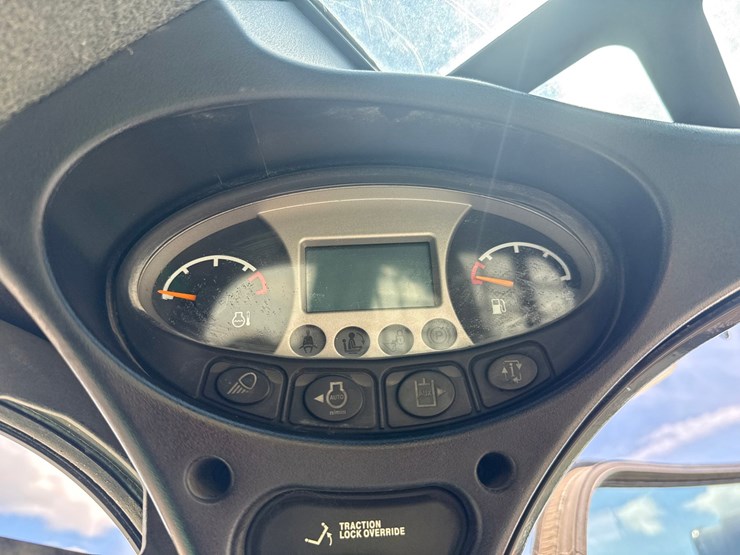 2019-bobcat-t550-image-49