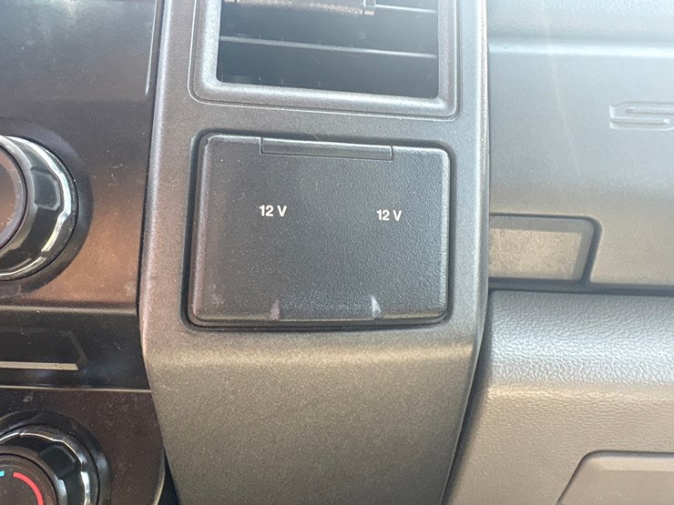 2017-ford-f350-image-44
