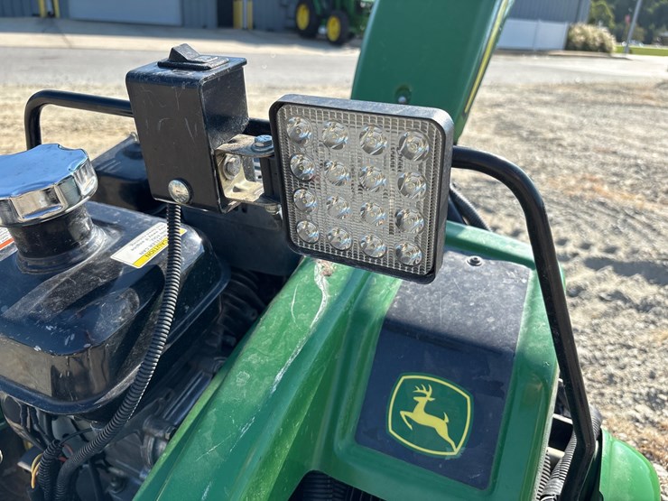 2012-john-deere-11-image-6