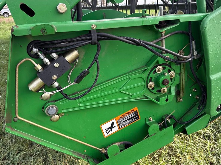 2009-john-deere-635f-image-43
