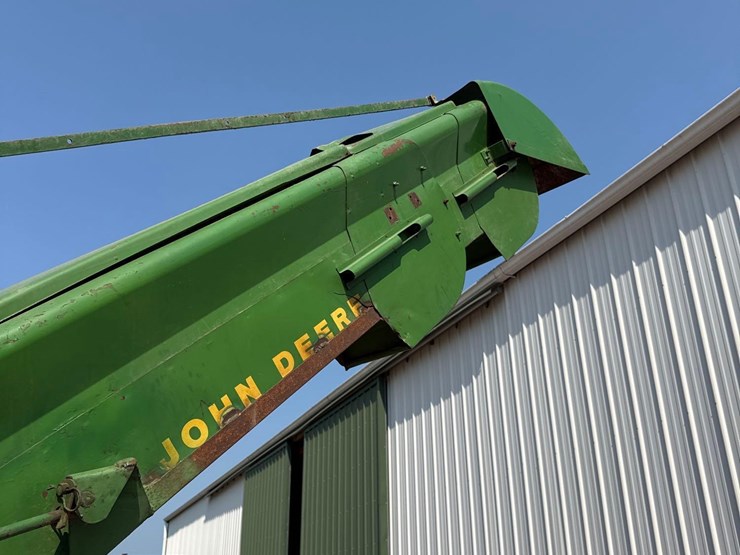 john-deere-630-image-29