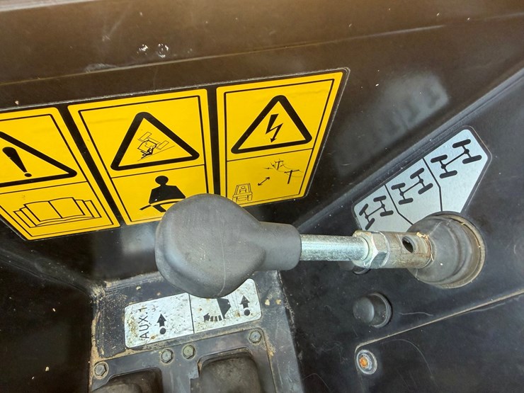 2024-jcb-509-42-image-66