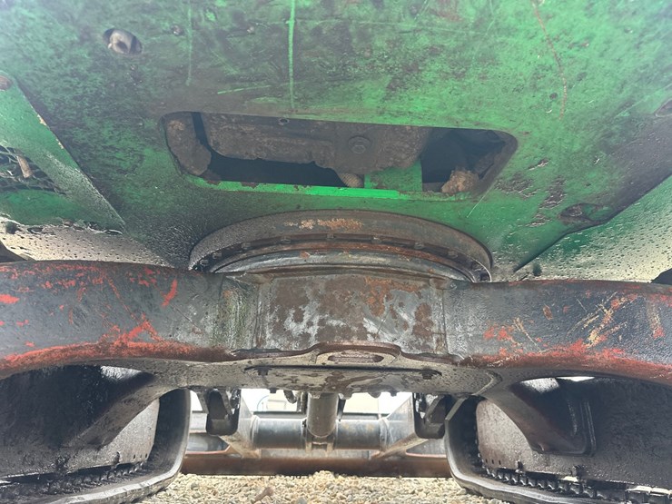 2019-deere-50g-image-60