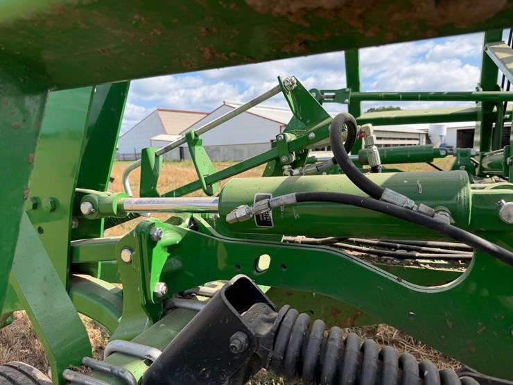 john-deere-2430-image-19