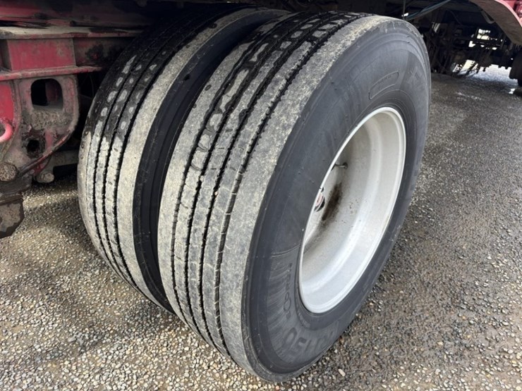 alloy-tri-axle-flatbed-pup-trailer-image-9