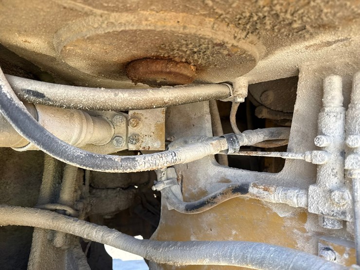 caterpillar-988-image-73