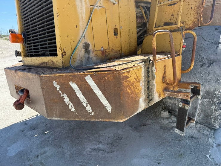 caterpillar-988-image-35