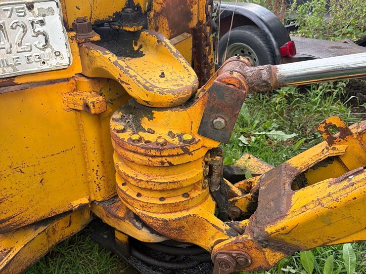 john-deere-440-image-8