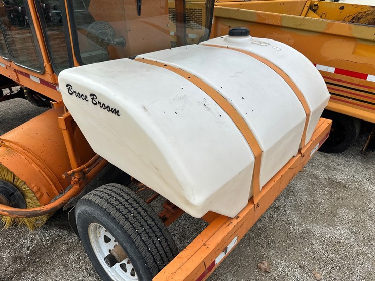 broce-rj350-image-10