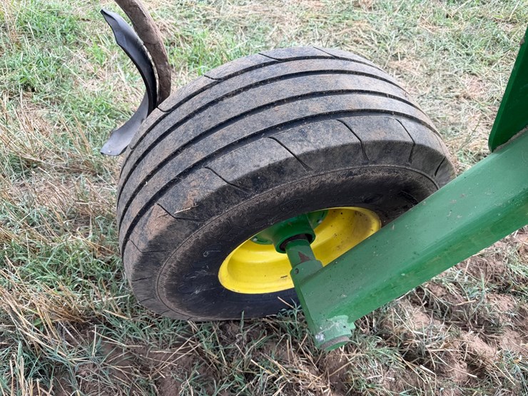 john-deere-2430-image-66