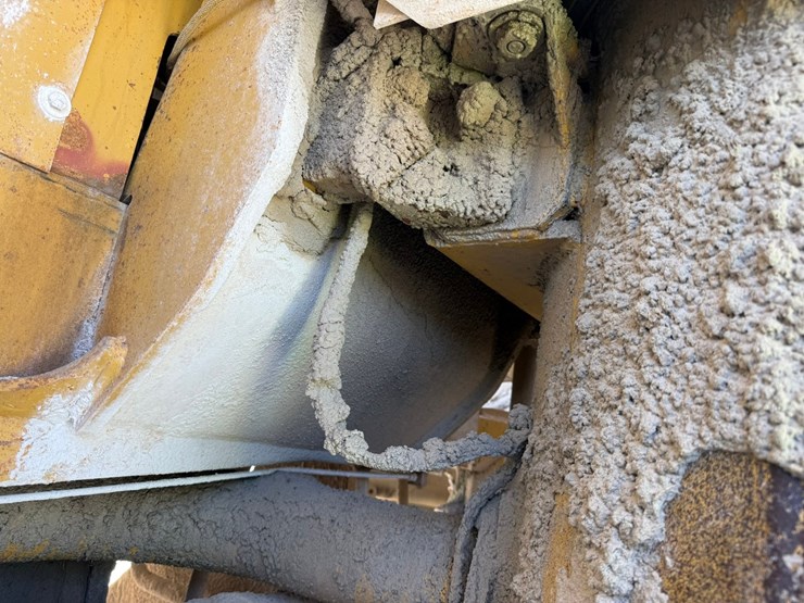 caterpillar-988-image-28