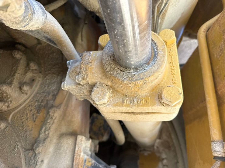 caterpillar-988-image-68