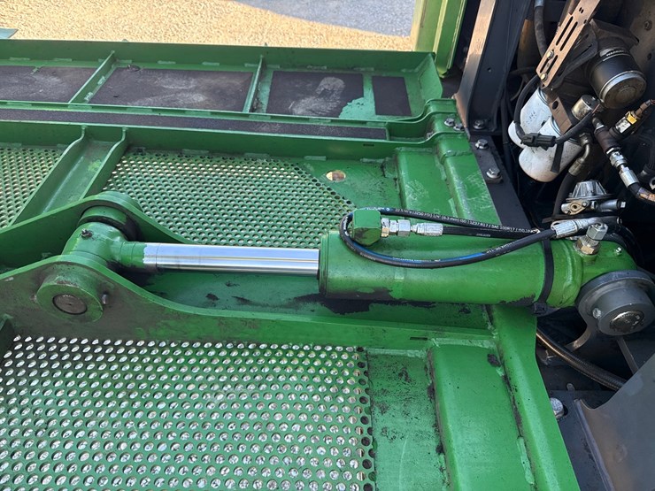 deere-803mh-image-65