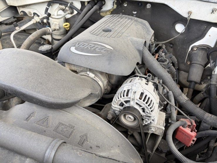 2006-chevrolet-silverado-3500-image-12