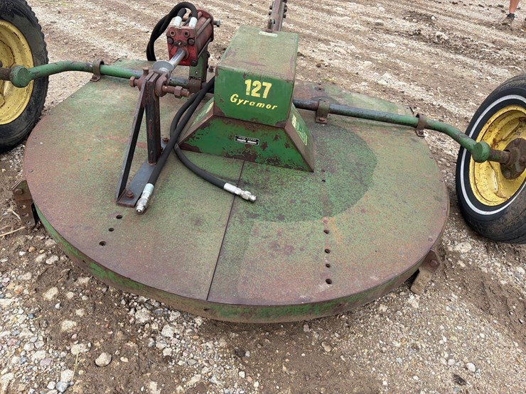 john-deere-127-image-6