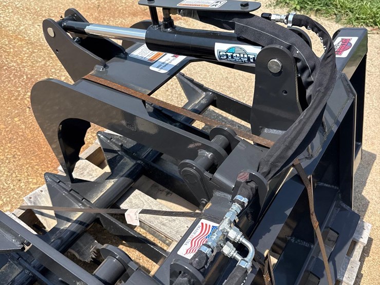 new-stout-66-inch-skidloader-grapple-bucket-image-6
