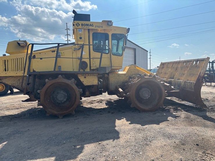 2015-bomag-bc572-1172-image-5