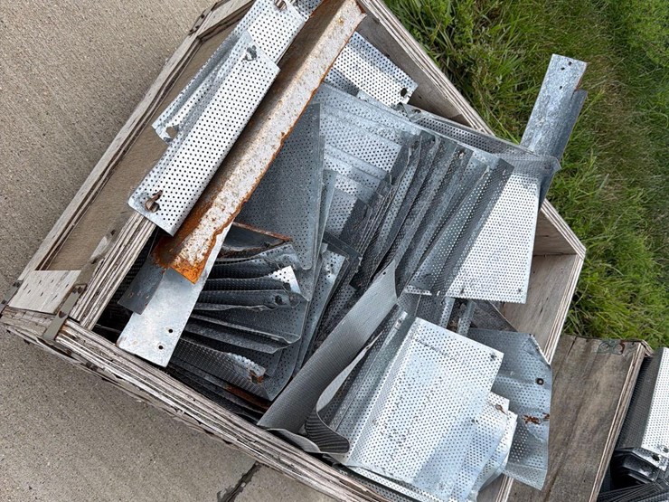 grain-bin-side-scurts-image-2