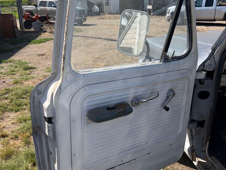 1967-ford-f100-image-21