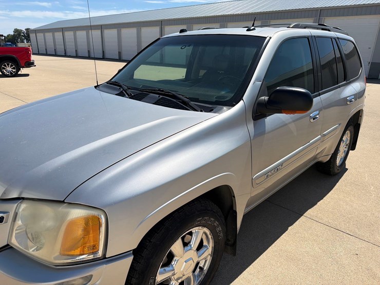 2005-gmc-1500-image-11