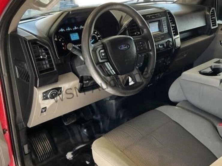 2017-ford-f150-image-23