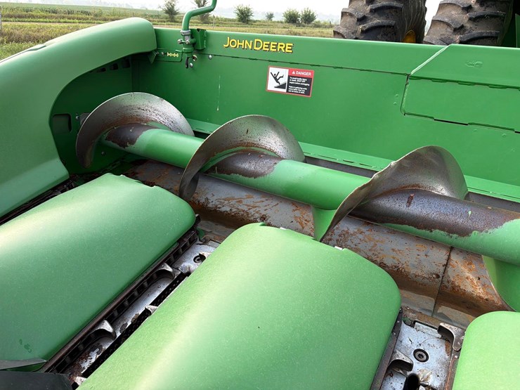 2009-john-deere-608c-image-52