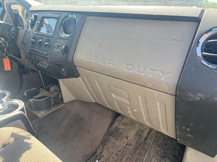 2009-ford-f350-image-41