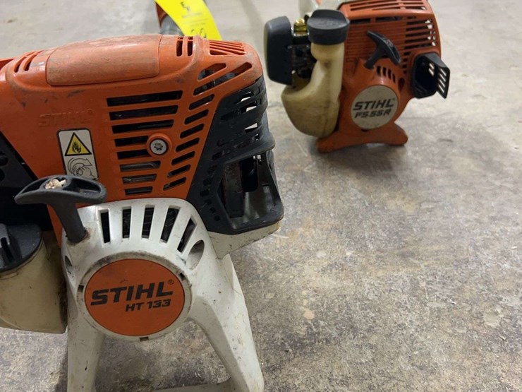 stihl-ht133-pole-saw,-stihl-fs55r-weed-trimmer-image-3