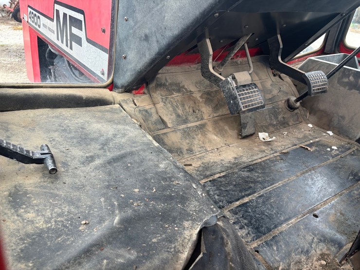 1983-massey-ferguson-4900-image-50