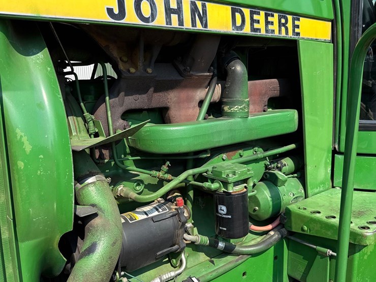 1979-john-deere-4440-image-27