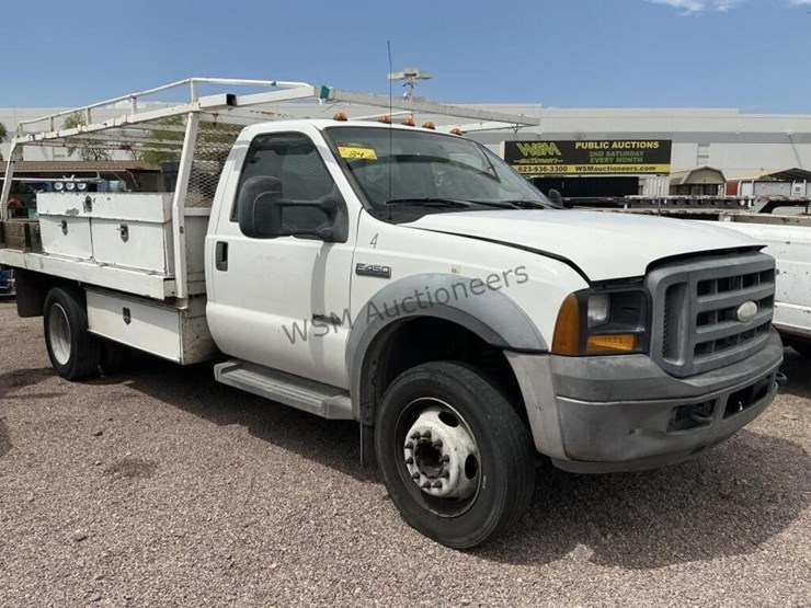 2006-ford-f450-image-3