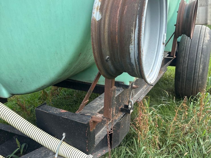 1500-gallon-portable-water-tank-trailer-w/-pump-image-12