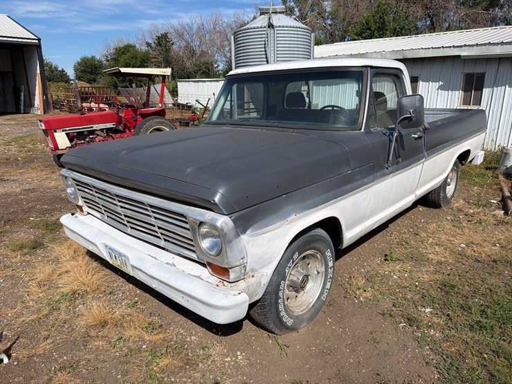 1967-ford-f100-image-1