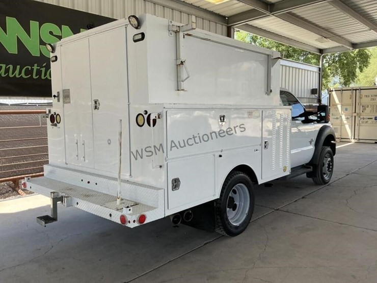 2016-ford-f550-image-7