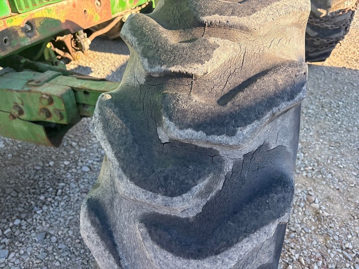 john-deere-4640-image-66